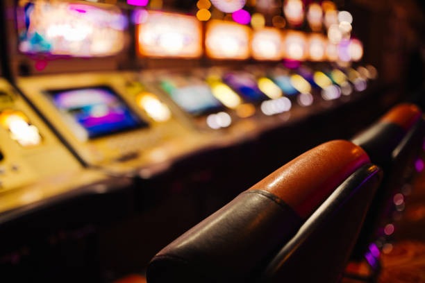 The Dog House slot game interface on kingtop toto platform